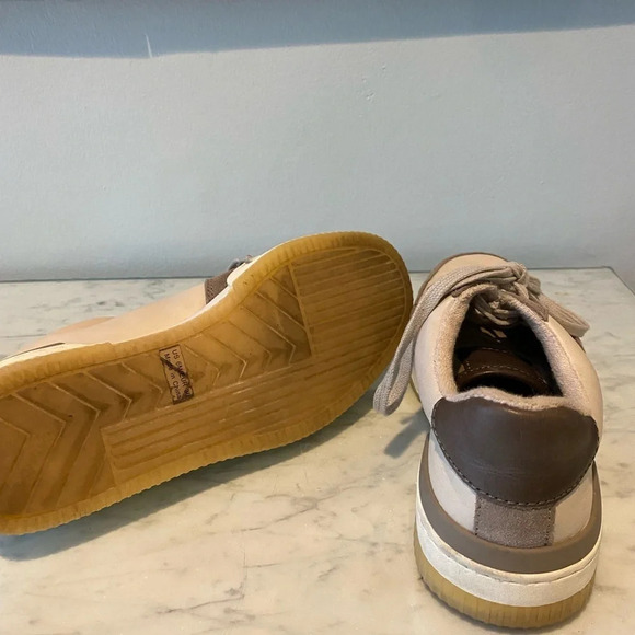 Vince Rendel Leather and Suede Sneakers Size 6 VGUC - Picture 5 of 5